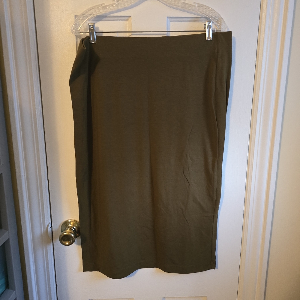 Forever 21 Green 💚 Skirt